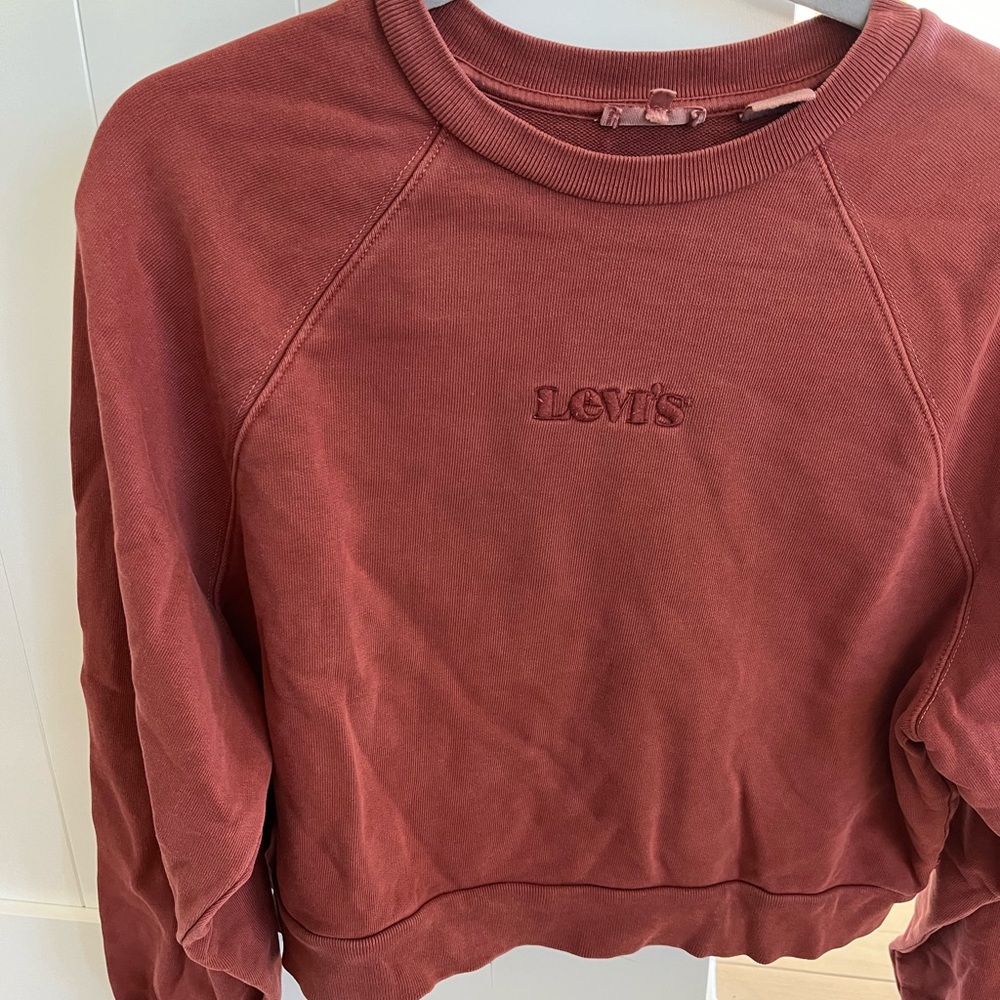Levi’s women’s sweater. Size small.